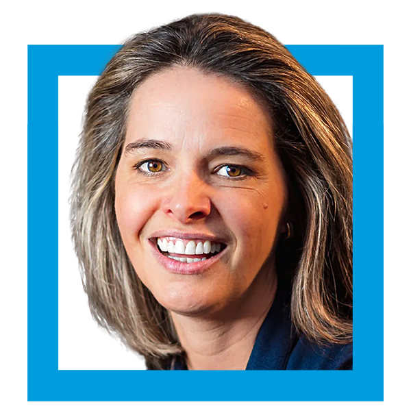 GLNi_Headshot_Erin Meyer_Blue_RGB